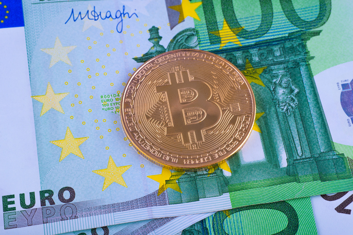 Cómo invertir en bitcoins a través de derivados