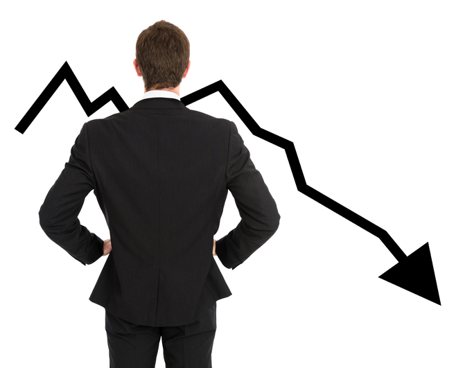 Hombro-cabeza-hombro, la figura que alerta de movimiento en una acción