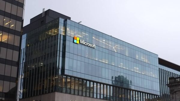 Microsoft bate previsiones