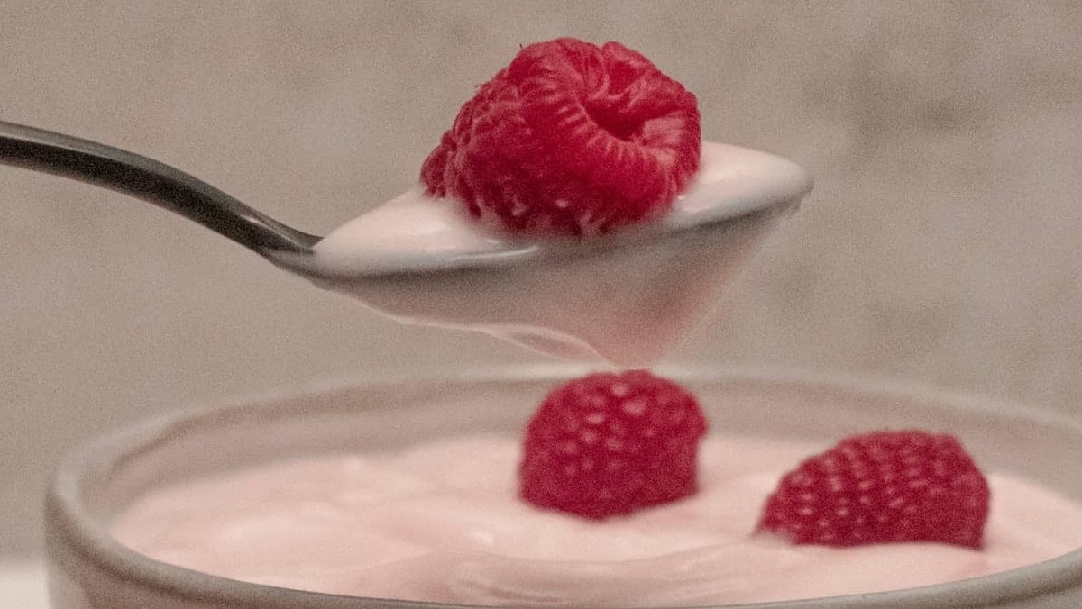 Danone publica unos resultados mejores de lo esperado, pero la valoración a corto plazo está ajustada