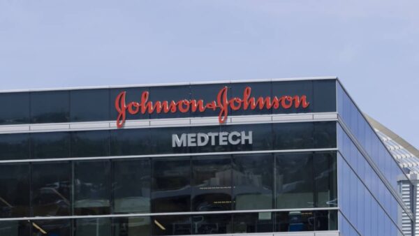JOHNSON & JOHNSON